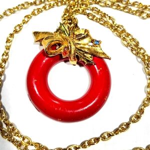Vtg Signed ART Arther Pepper Red  Enamel Rhinestone Wreath Necklace